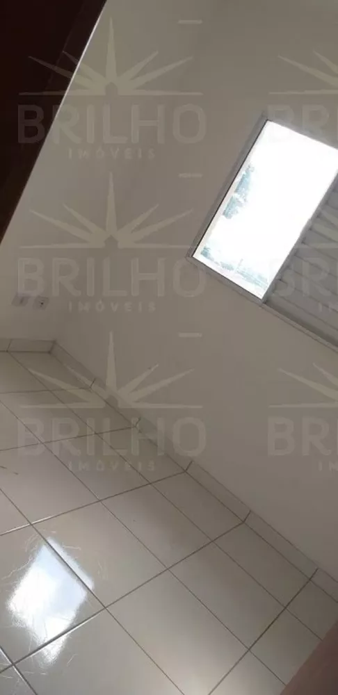 Casa de Condomínio à venda e aluguel com 2 quartos, 70m² - Foto 4