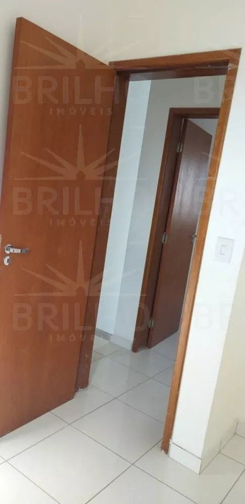 Casa de Condomínio à venda e aluguel com 2 quartos, 70m² - Foto 12