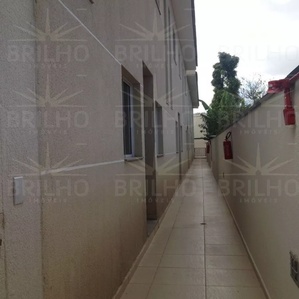 Casa de Condomínio à venda e aluguel com 2 quartos, 70m² - Foto 26