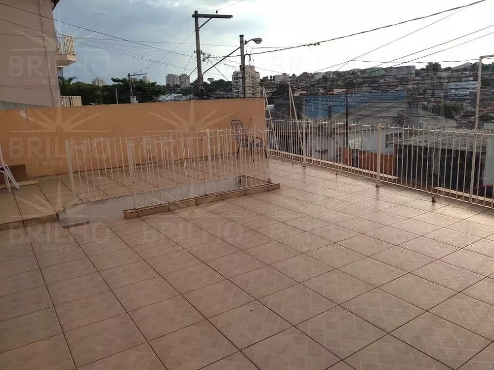 Sobrado à venda com 2 quartos, 300m² - Foto 13