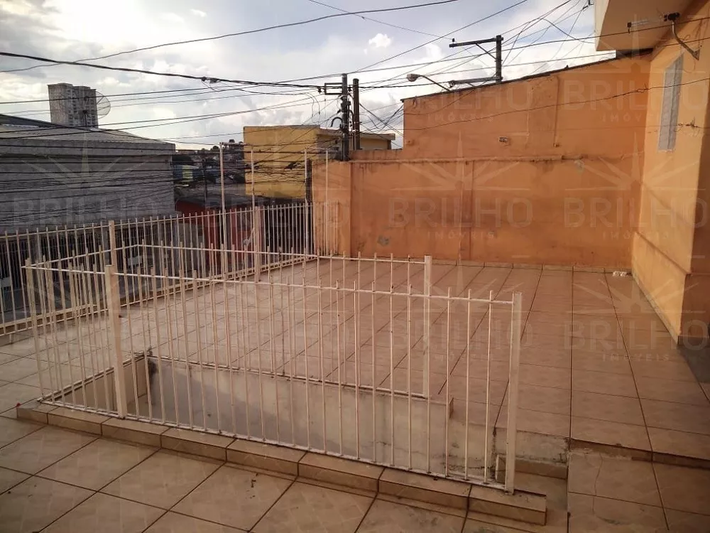 Sobrado à venda com 2 quartos, 300m² - Foto 14