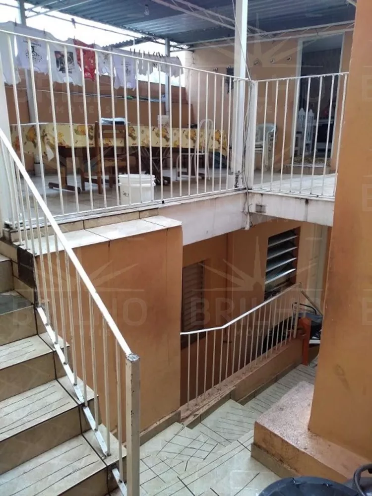 Sobrado à venda com 2 quartos, 300m² - Foto 19