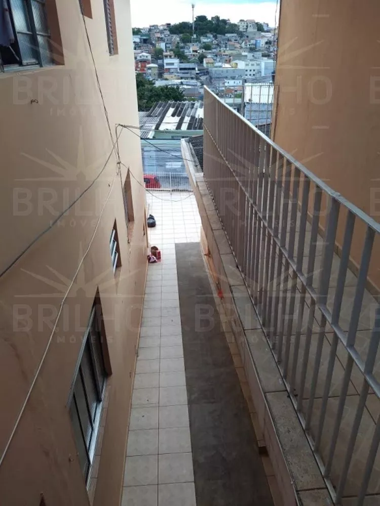 Sobrado à venda com 2 quartos, 300m² - Foto 12