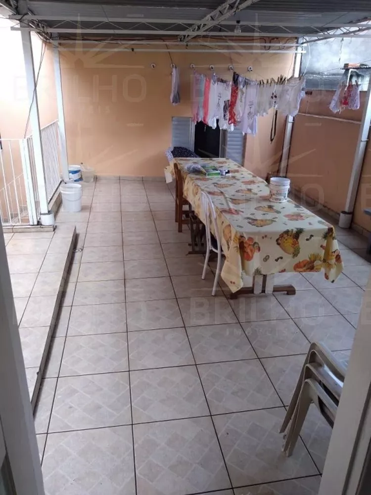 Sobrado à venda com 2 quartos, 300m² - Foto 21