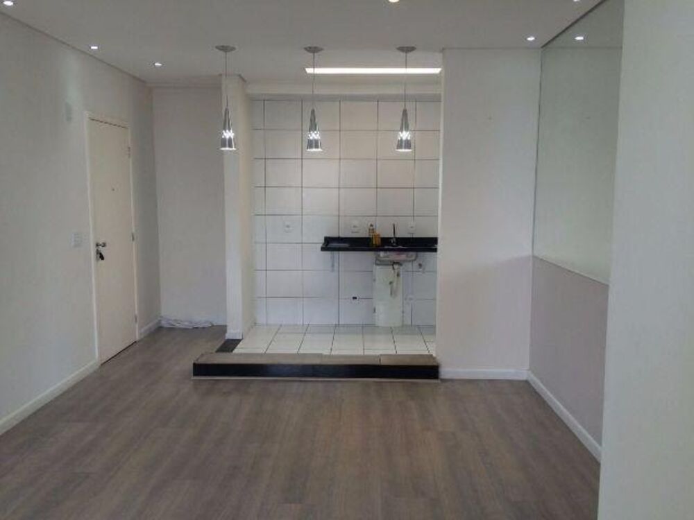 Apartamento à venda com 3 quartos, 74m² - Foto 2