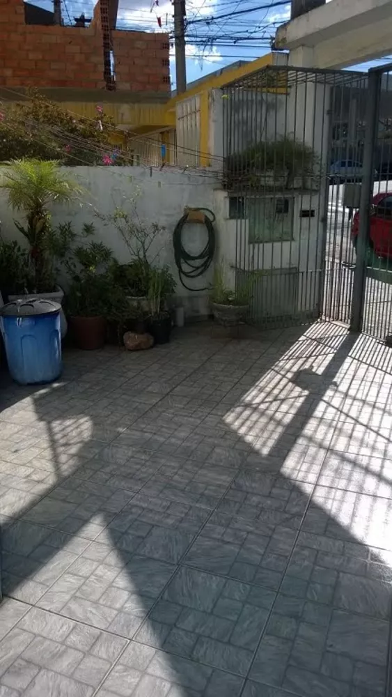 Sobrado, 3 quartos, 105 m² - Foto 2