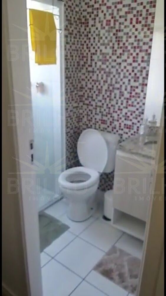 Apartamento à venda com 2 quartos, 57m² - Foto 2