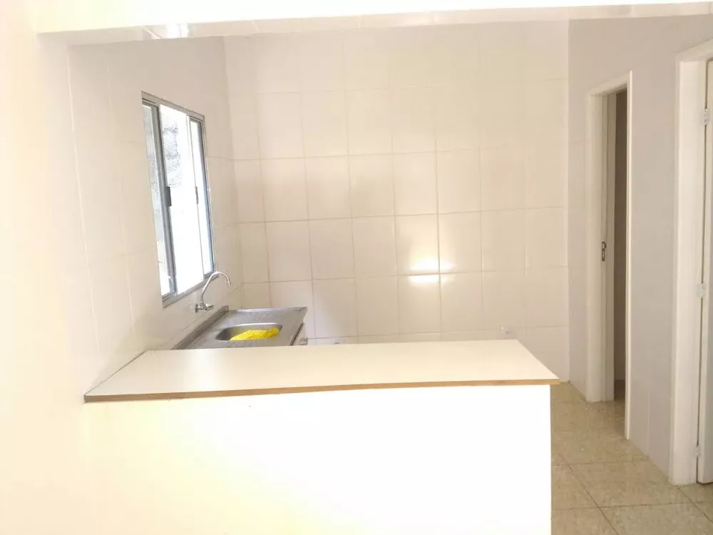 Casa para alugar com 1 quarto, 125m² - Foto 4