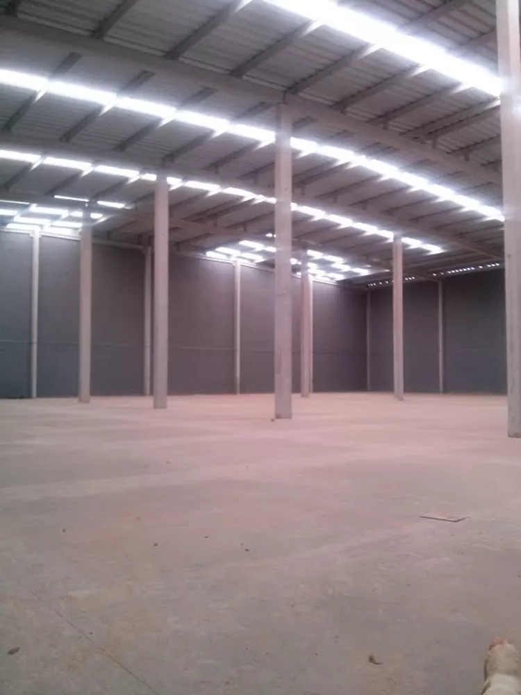 Prédio Inteiro, 7000 m² - Foto 1