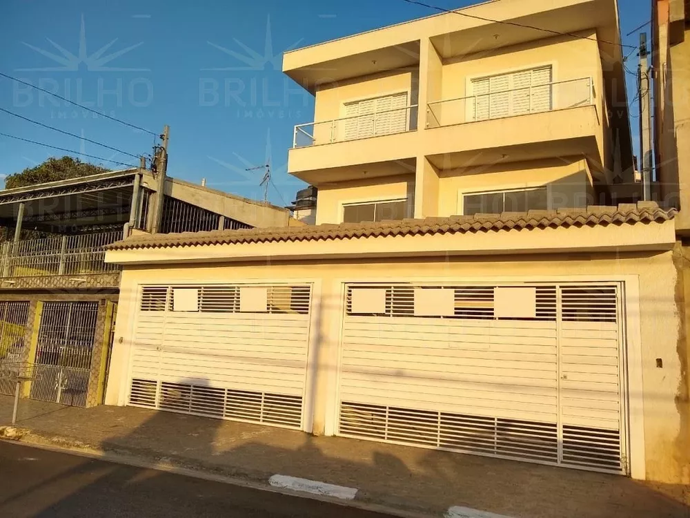 Sobrado à venda com 3 quartos, 140m² - Foto 1