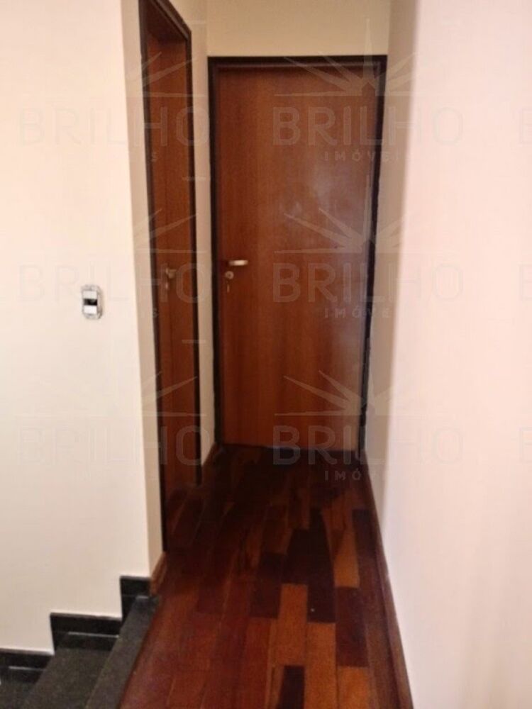 Sobrado à venda com 3 quartos, 230m² - Foto 4
