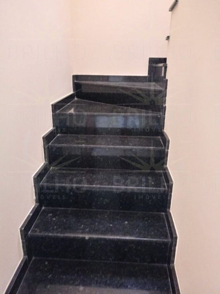 Sobrado à venda com 3 quartos, 230m² - Foto 6