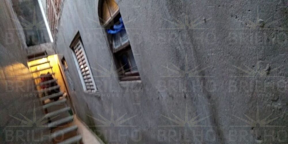 Sobrado, 5 quartos, 240 m² - Foto 2