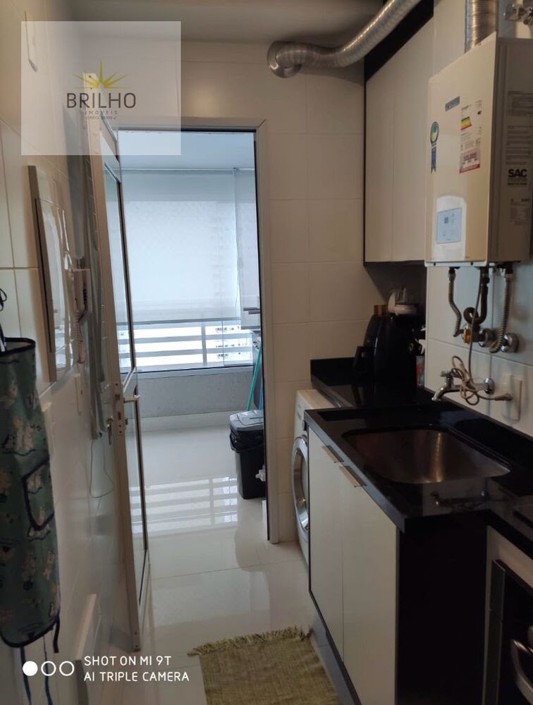 Apartamento à venda com 2 quartos, 84m² - Foto 1