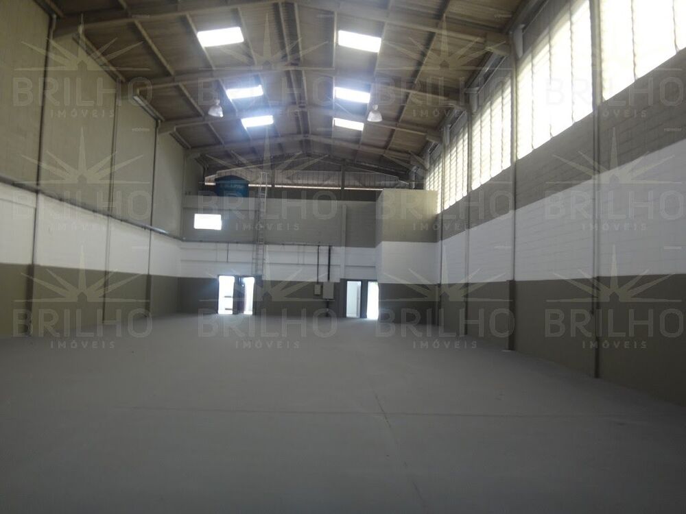 Depósito-Galpão-Armazém para alugar, 680m² - Foto 3