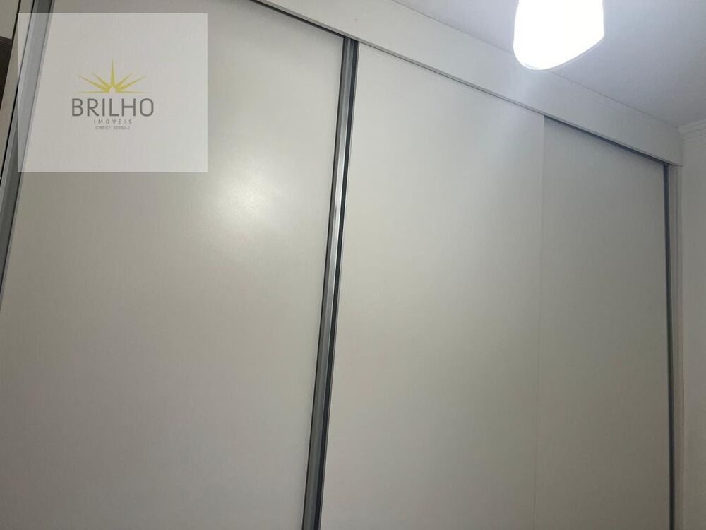 Apartamento à venda com 2 quartos, 65m² - Foto 11
