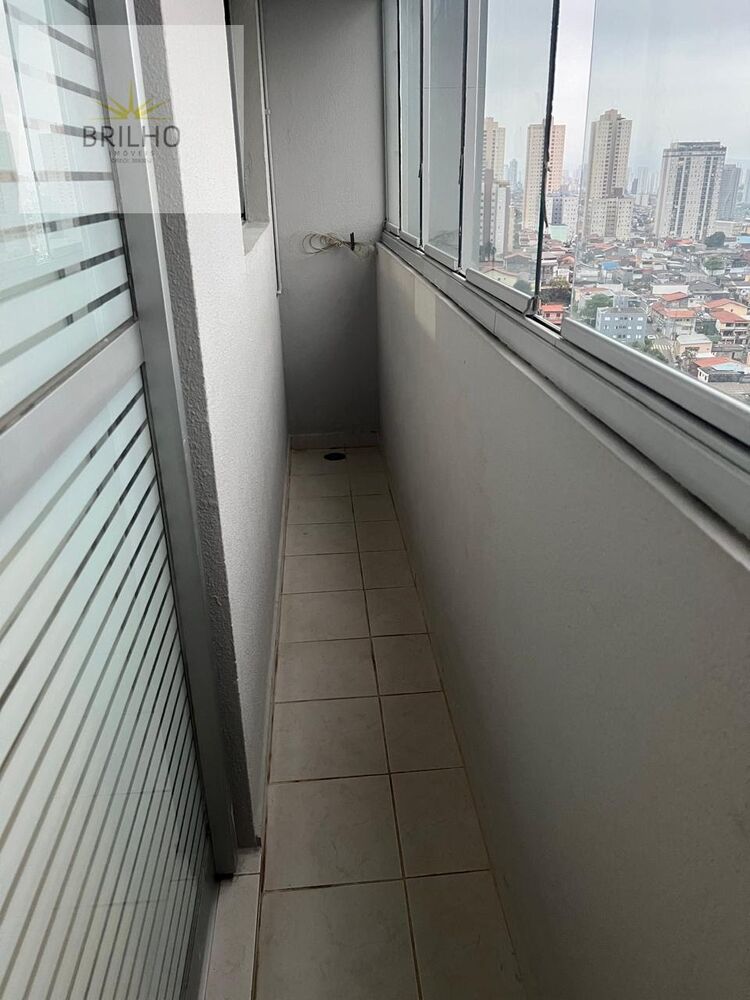 Apartamento à venda com 2 quartos, 65m² - Foto 1