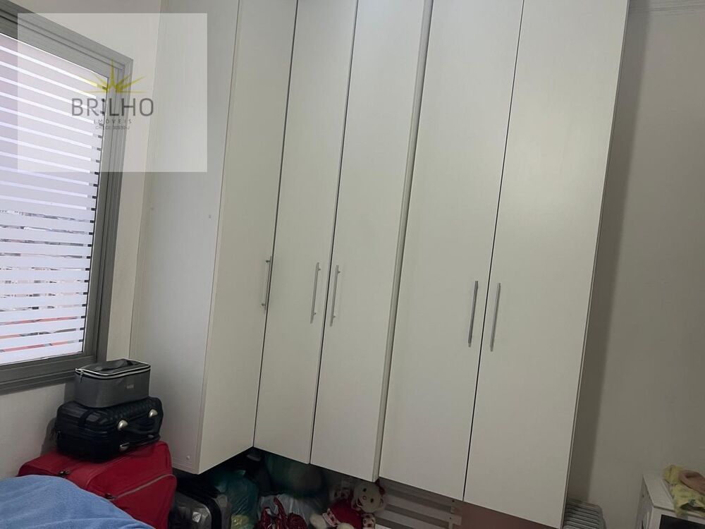 Apartamento à venda com 2 quartos, 65m² - Foto 9