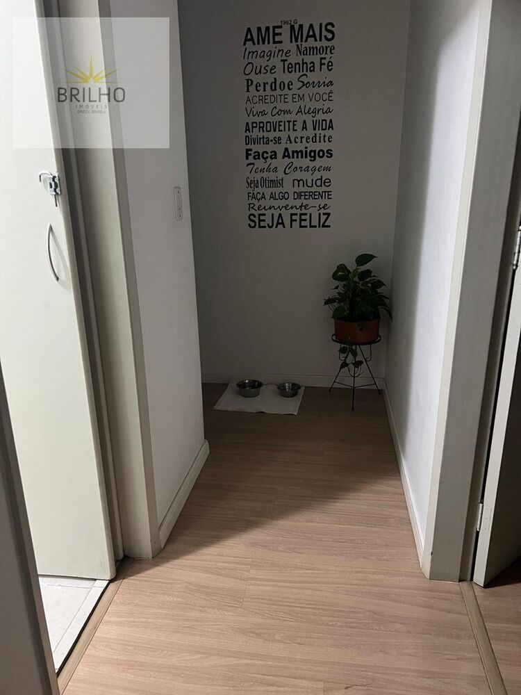 Apartamento à venda com 2 quartos, 65m² - Foto 7