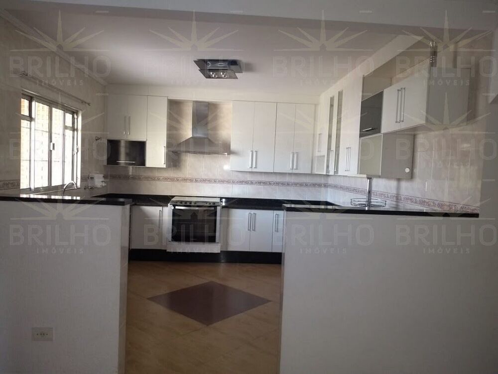 Casa para alugar com 3 quartos, 125m² - Foto 8