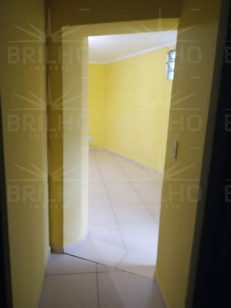 Casa para alugar com 2 quartos, 65m² - Foto 3