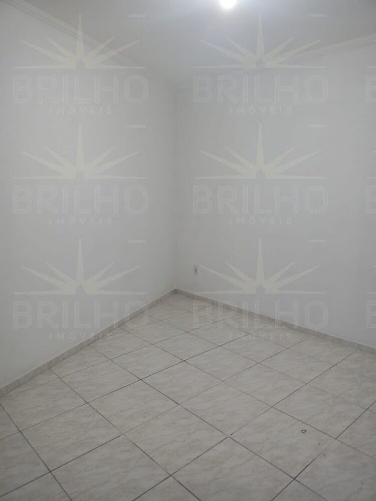 Casa para alugar com 2 quartos, 65m² - Foto 8