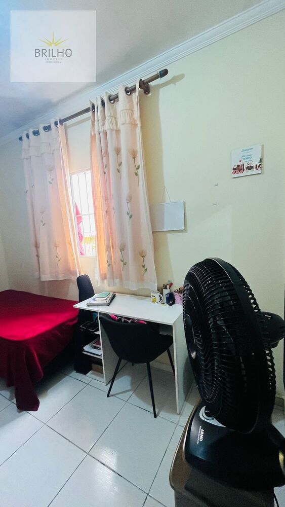 Casa à venda com 2 quartos, 125m² - Foto 12