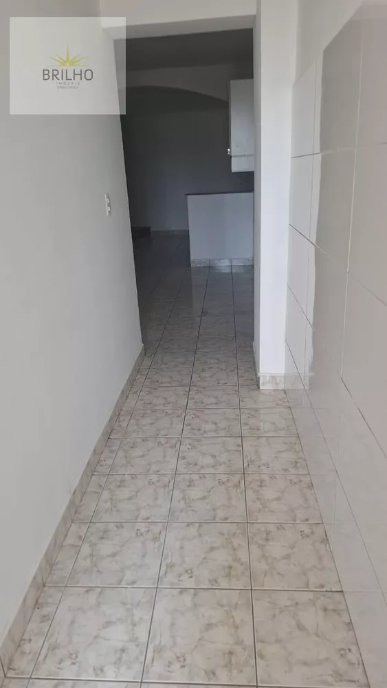 Casa, 1 quarto, 250 m² - Foto 3