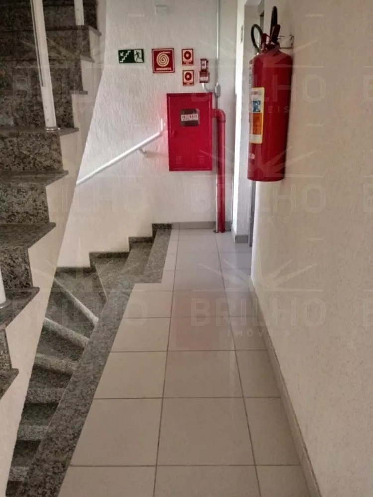 Apartamento para alugar com 2 quartos, 110m² - Foto 2