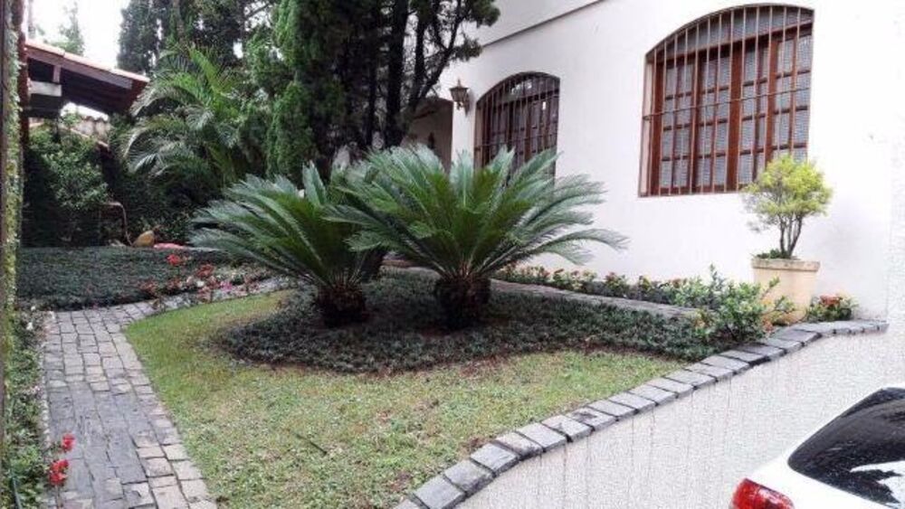 Casa de Condomínio à venda e aluguel com 3 quartos, 400m² - Foto 3
