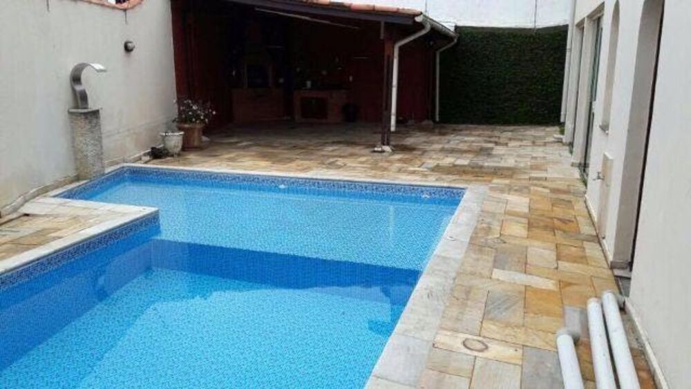 Casa de Condomínio à venda e aluguel com 3 quartos, 400m² - Foto 4
