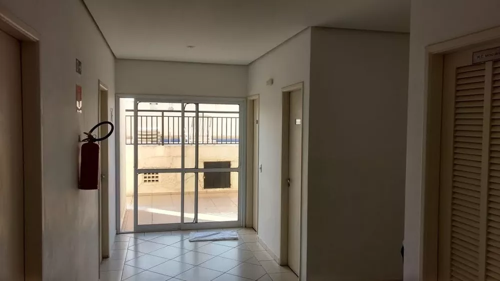 Apartamento à venda com 2 quartos, 65m² - Foto 4