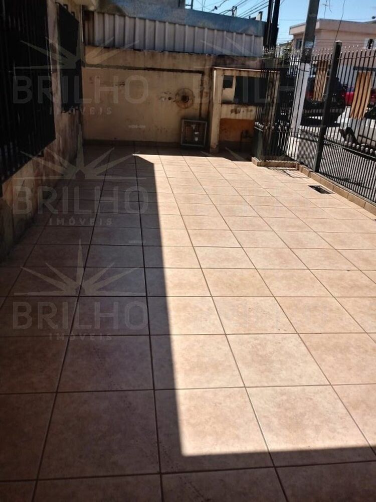 Casa para alugar com 3 quartos, 150m² - Foto 3
