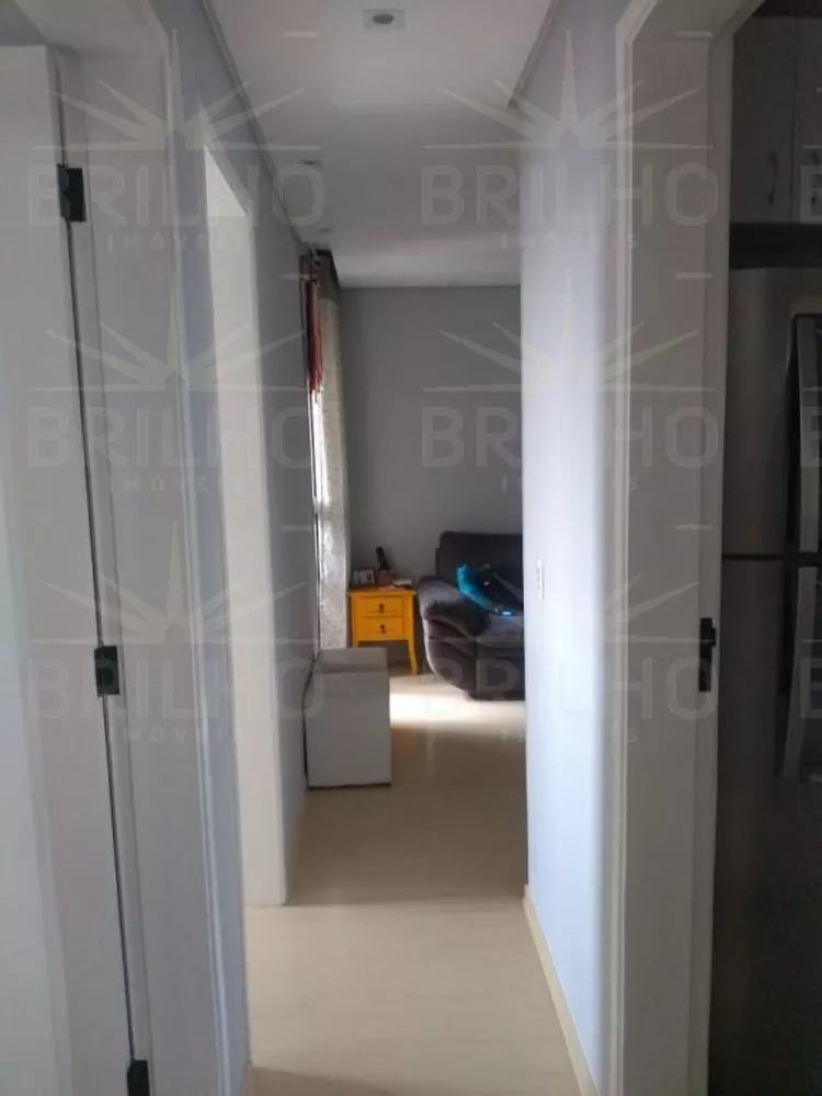 Apartamento para alugar com 2 quartos, 50m² - Foto 3