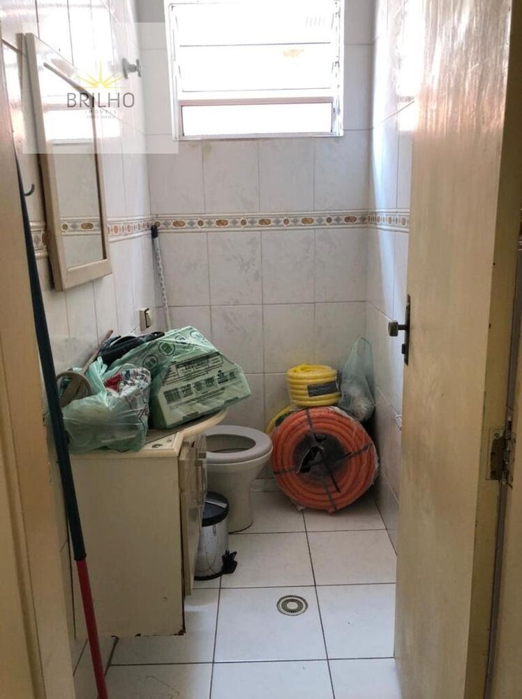 Sobrado à venda com 4 quartos, 240m² - Foto 3
