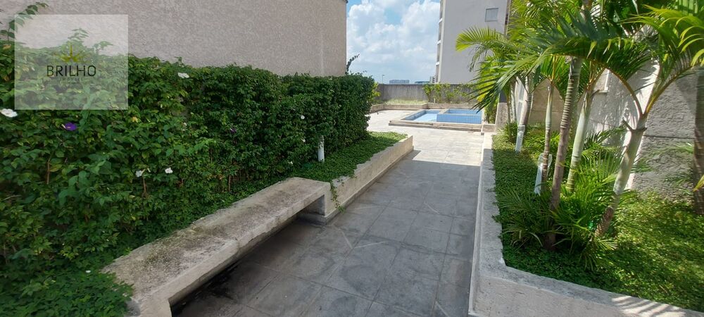Apartamento para alugar com 2 quartos, 62m² - Foto 2