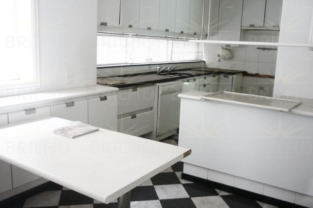 Sobrado, 4 quartos, 815 m² - Foto 2