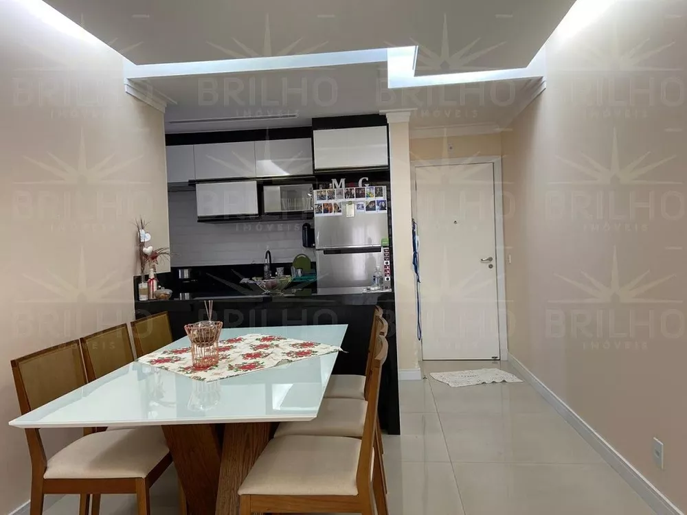 Apartamento à venda com 3 quartos, 80m² - Foto 18