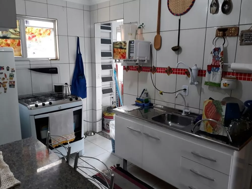 Apartamento à venda com 2 quartos, 60m² - Foto 3