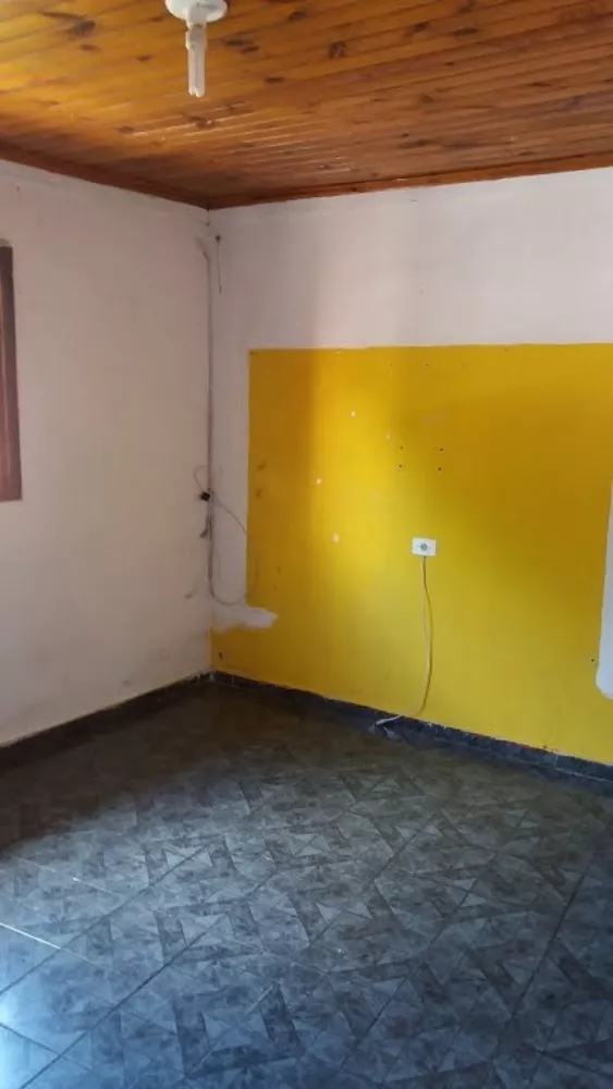 Casa à venda com 2 quartos, 125m² - Foto 4