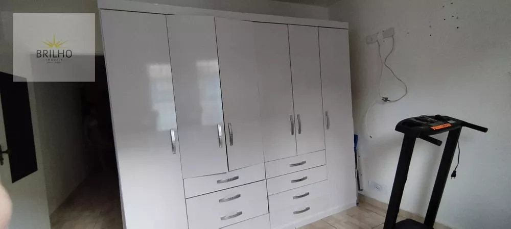 Sobrado à venda com 4 quartos, 170m² - Foto 2