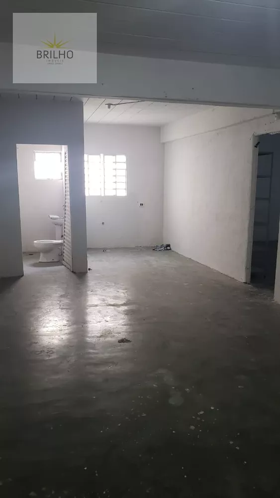 Depósito-Galpão-Armazém para alugar, 750m² - Foto 2