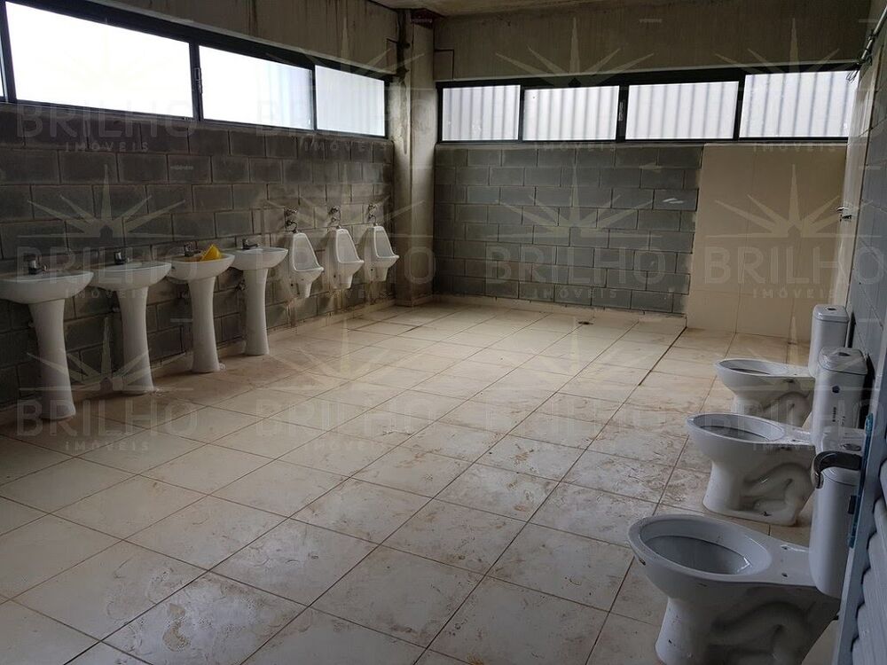 Depósito-Galpão-Armazém para alugar, 1300m² - Foto 3