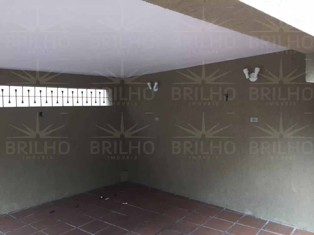 Sobrado à venda e aluguel com 3 quartos, 350m² - Foto 1