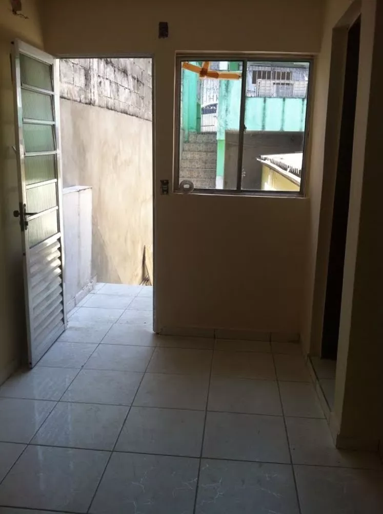 Casa para alugar com 2 quartos - Foto 1