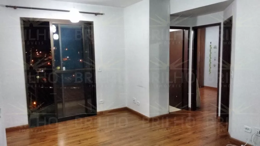 Apartamento para alugar com 2 quartos, 58m² - Foto 3