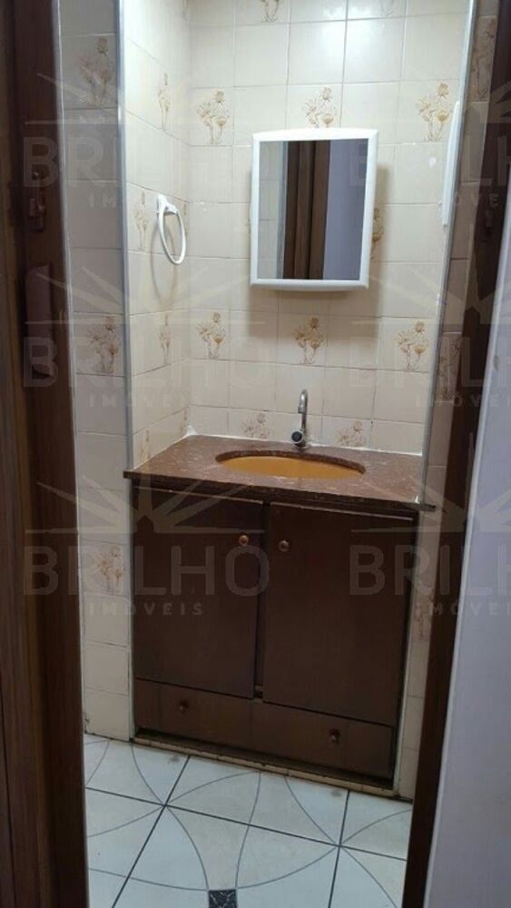 Apartamento para alugar com 2 quartos, 38m² - Foto 12