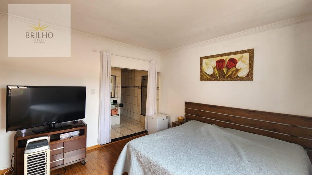 Casa à venda com 3 quartos, 150m² - Foto 3