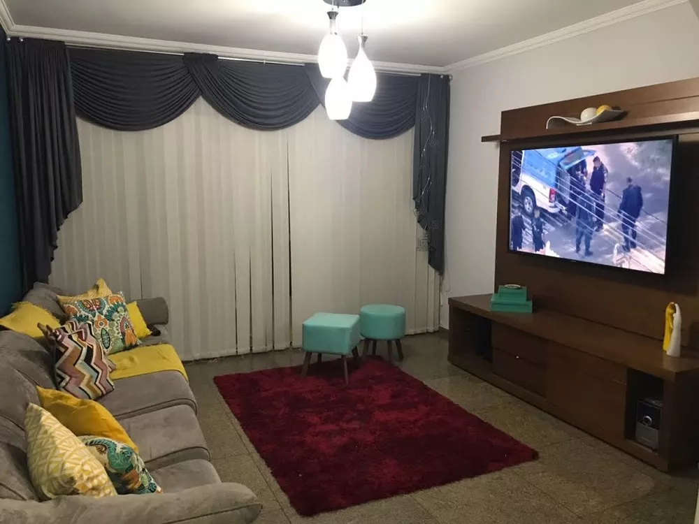 Sobrado à venda com 3 quartos, 150m² - Foto 2