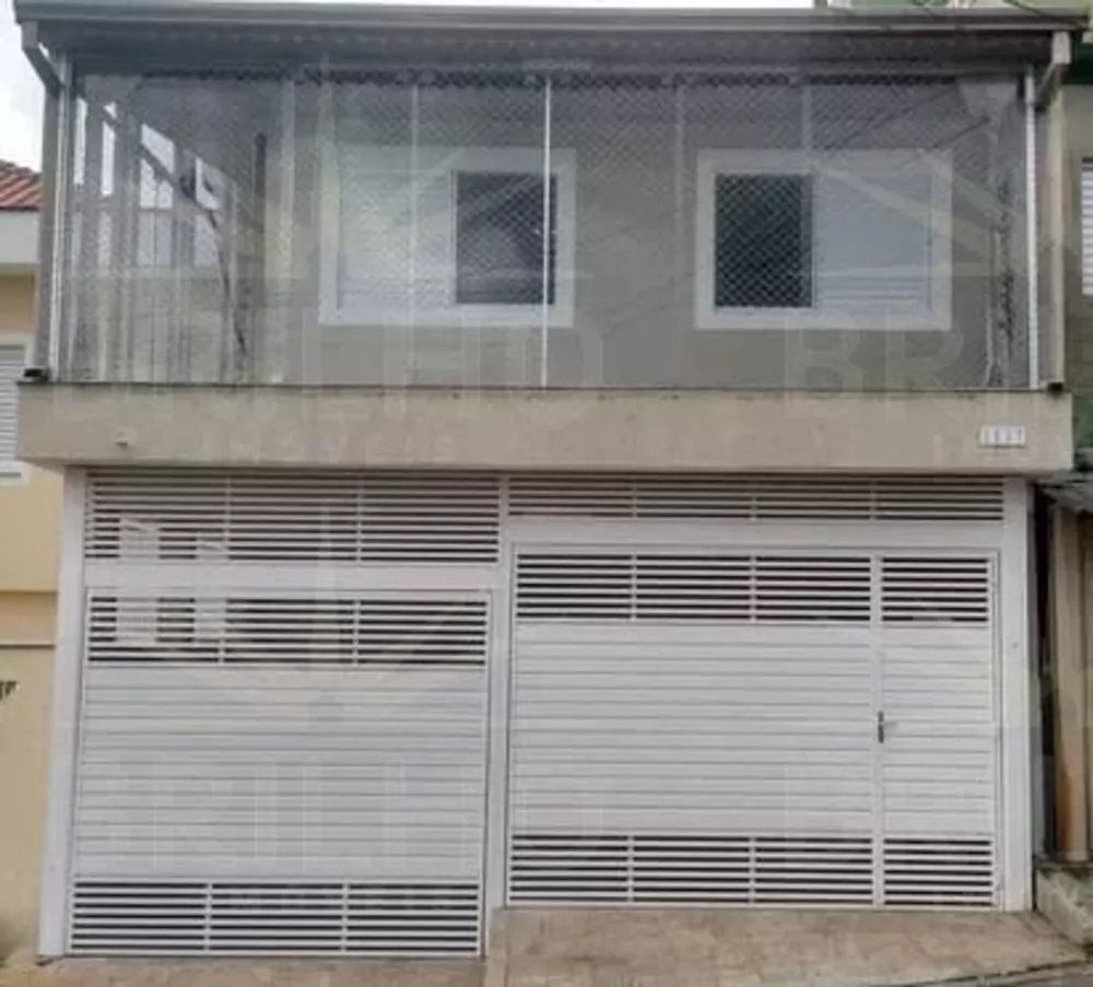 Sobrado à venda com 3 quartos, 200m² - Foto 1